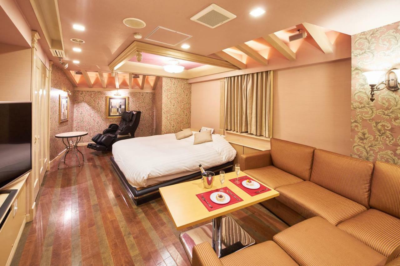 Hotel Aqua Blue Yokosuka (Adults Only) Buitenkant foto